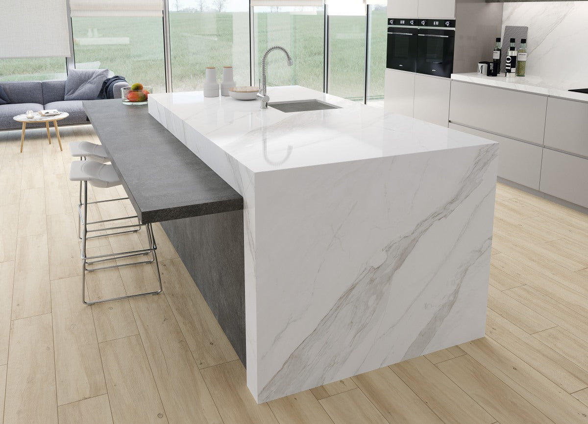 Calacata Grespania 3,5 mm – Premium Feinsteinzeug statt Kunststoff-Paneele
