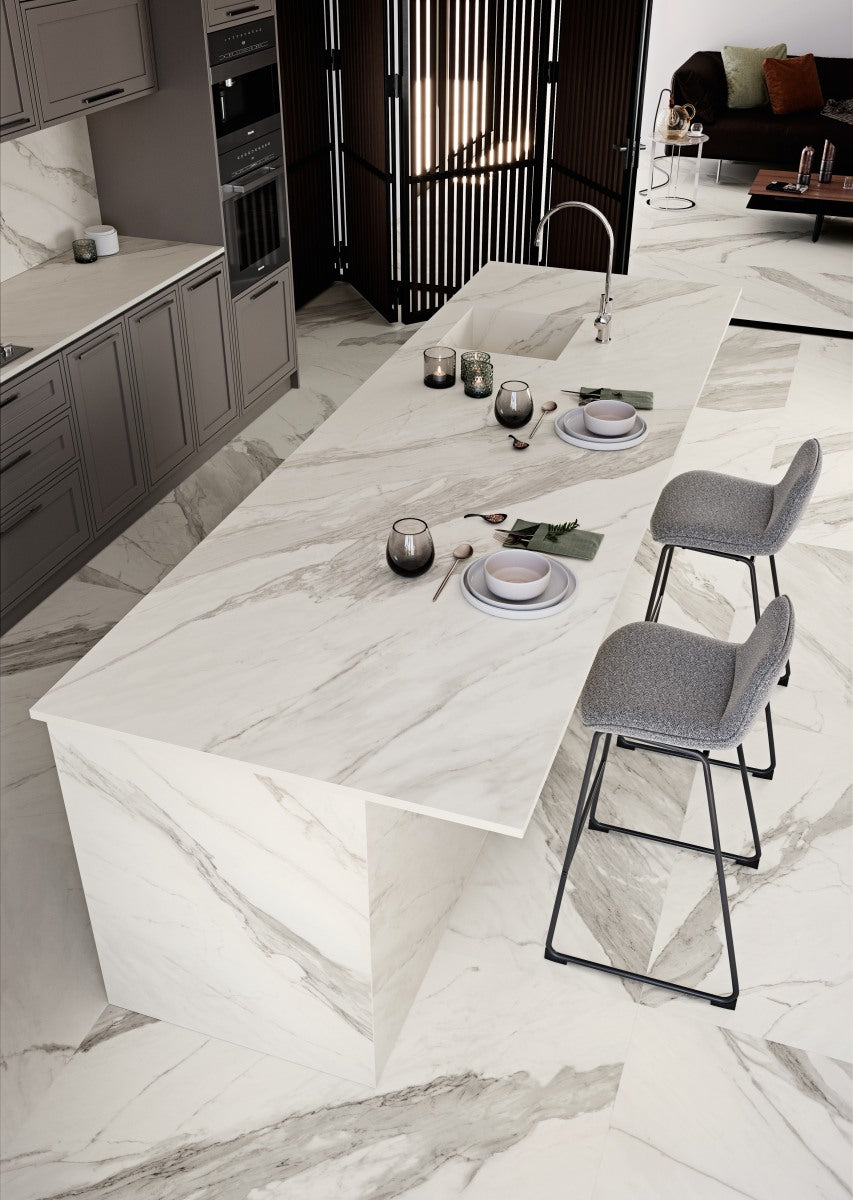 Calacata Grespania 3,5 mm – Premium Feinsteinzeug statt Kunststoff-Paneele