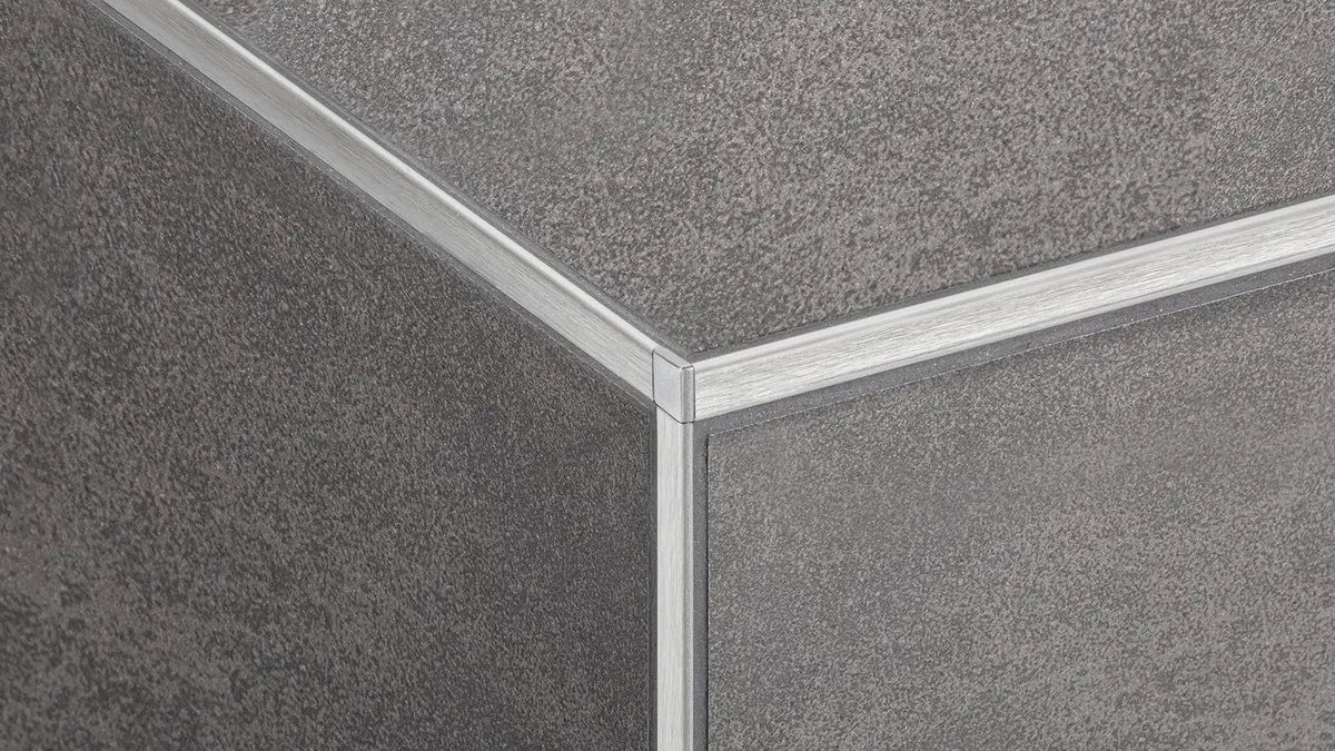 Angle end profile, shiny stainless steel 3m 