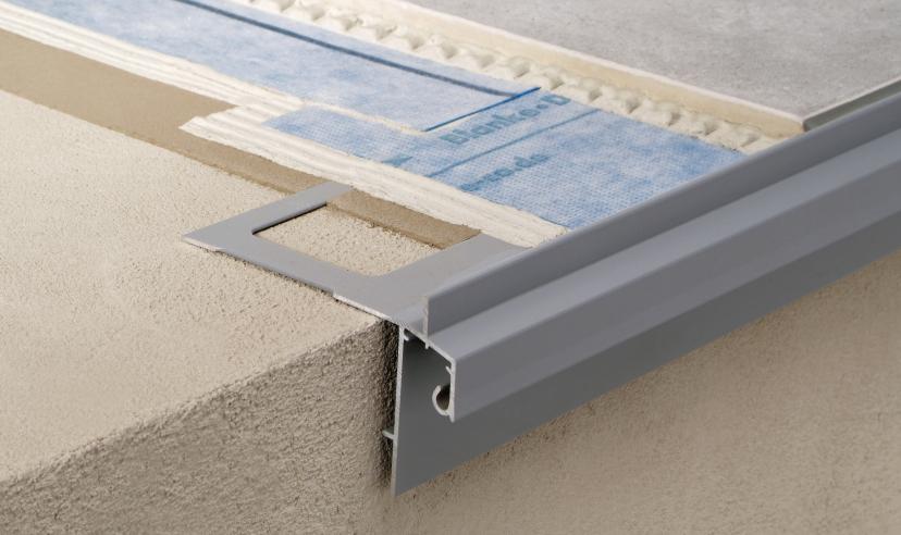 End rail 4-sided, shiny stainless steel 3m - square profile 